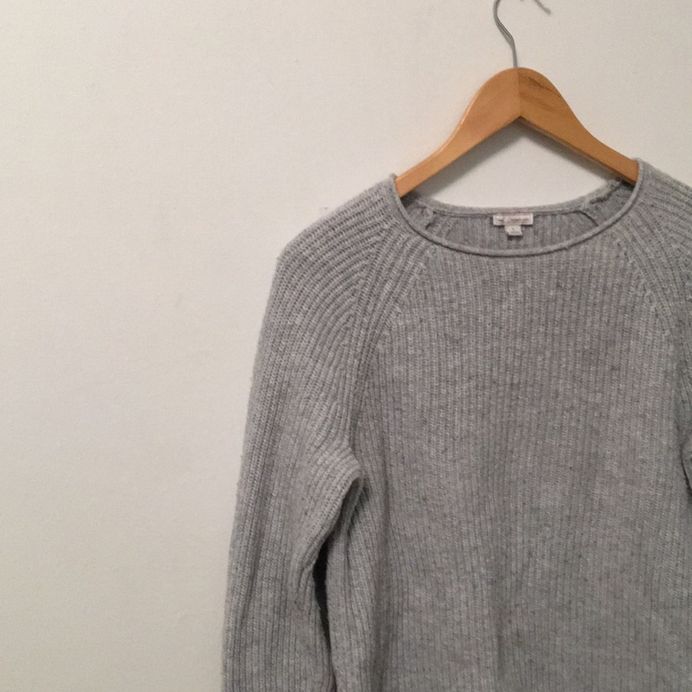 Sweater - Picture 3 of 4